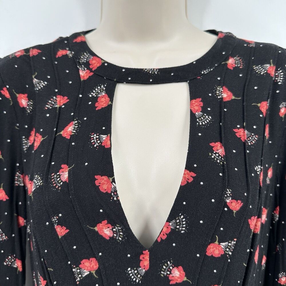 Free People Tegan Mini Swing Dress Size 4 Bell Sleeve Black Floral Cut out - Picture 4 of 9